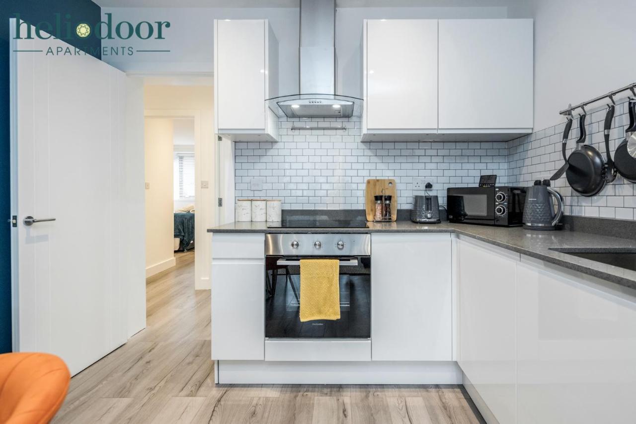 Milton Keynes Apartments, Sleeps Up To 5, Free Parking, Free Wifi & Movies, 7 Mins Drive To Milton Keynes Central Station For Direct Trains To London & The North Esterno foto