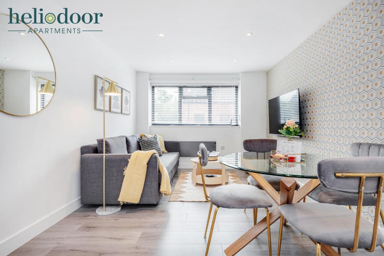 Milton Keynes Apartments, Sleeps Up To 5, Free Parking, Free Wifi & Movies, 7 Mins Drive To Milton Keynes Central Station For Direct Trains To London & The North Esterno foto