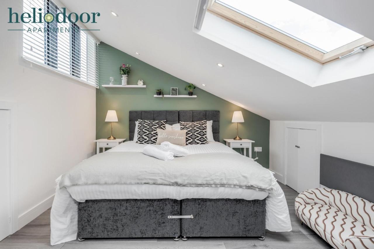 Milton Keynes Apartments, Sleeps Up To 5, Free Parking, Free Wifi & Movies, 7 Mins Drive To Milton Keynes Central Station For Direct Trains To London & The North Esterno foto