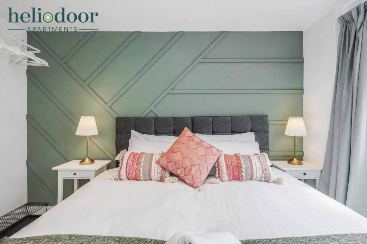 Milton Keynes Apartments, Sleeps Up To 5, Free Parking, Free Wifi & Movies, 7 Mins Drive To Milton Keynes Central Station For Direct Trains To London & The North Esterno foto